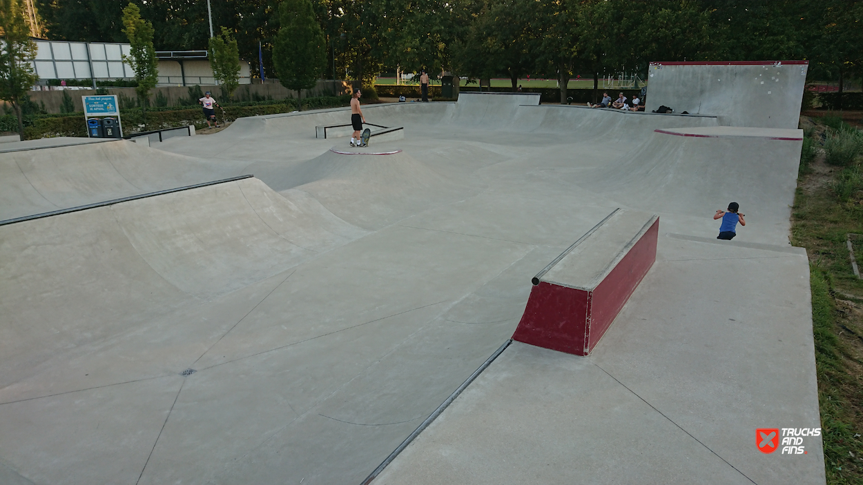 Zele skatepark